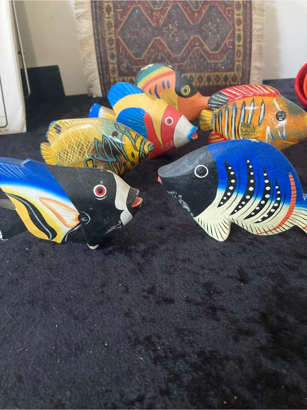 Hand-Painted Decorative Fish Wood Figurines - Colorful Blue, Yellow, Red